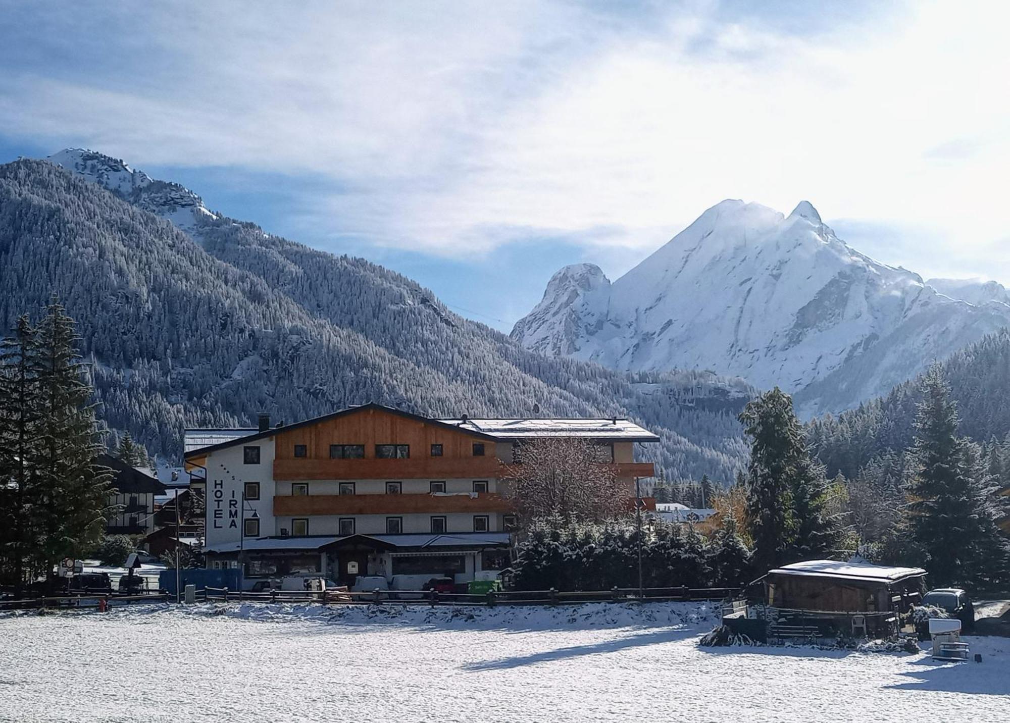 Dolomiten Hotel Irma 까나제이 외부 사진