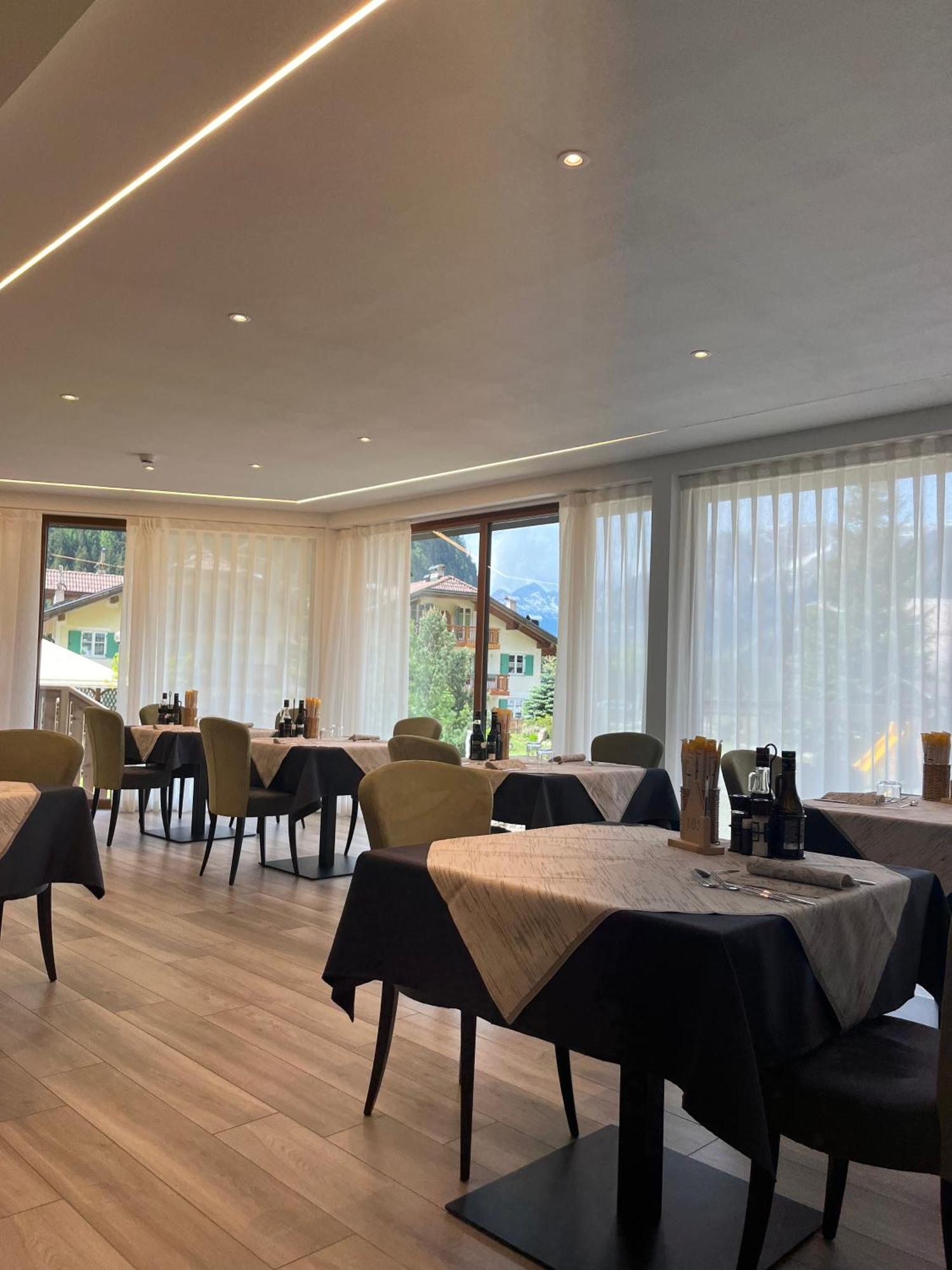 Dolomiten Hotel Irma 까나제이 외부 사진