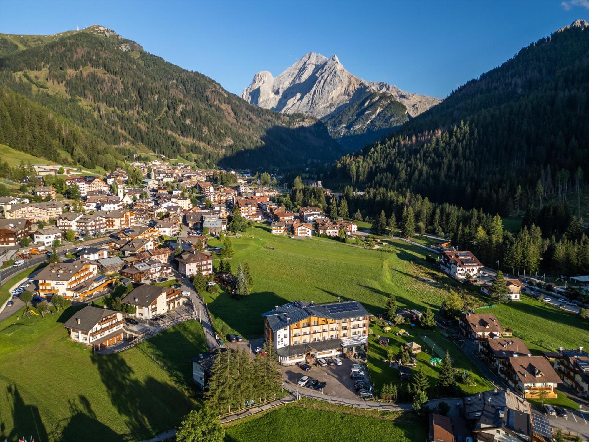 Dolomiten Hotel Irma 까나제이 외부 사진